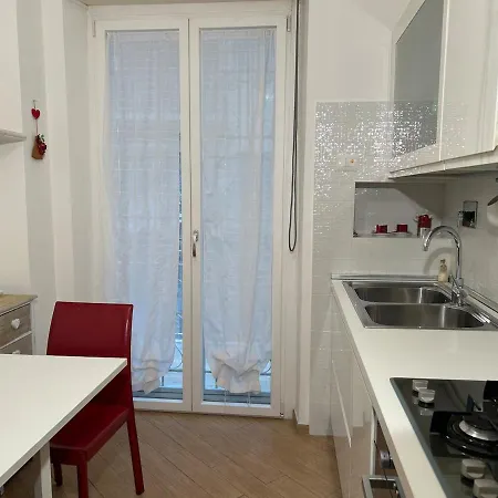 Cris House Monteverde 公寓